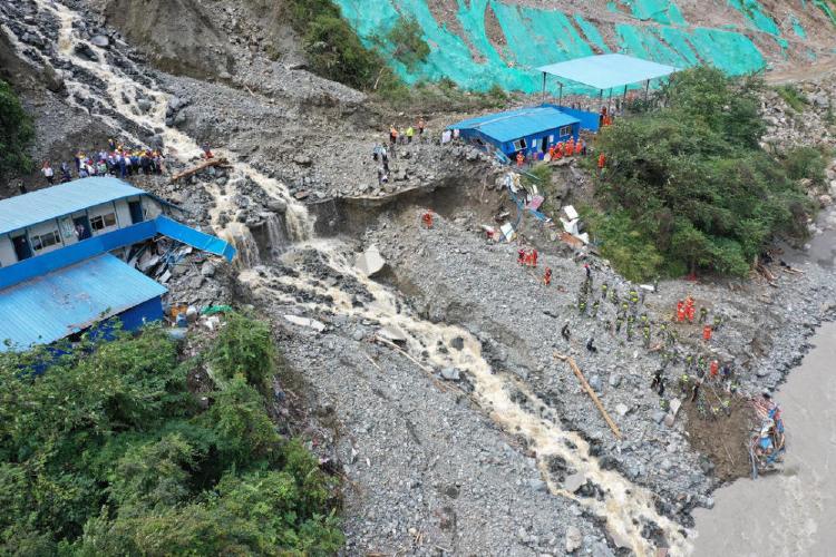 四川茂縣泥石流最新動(dòng)態(tài)，泥石流下的溫情故事
